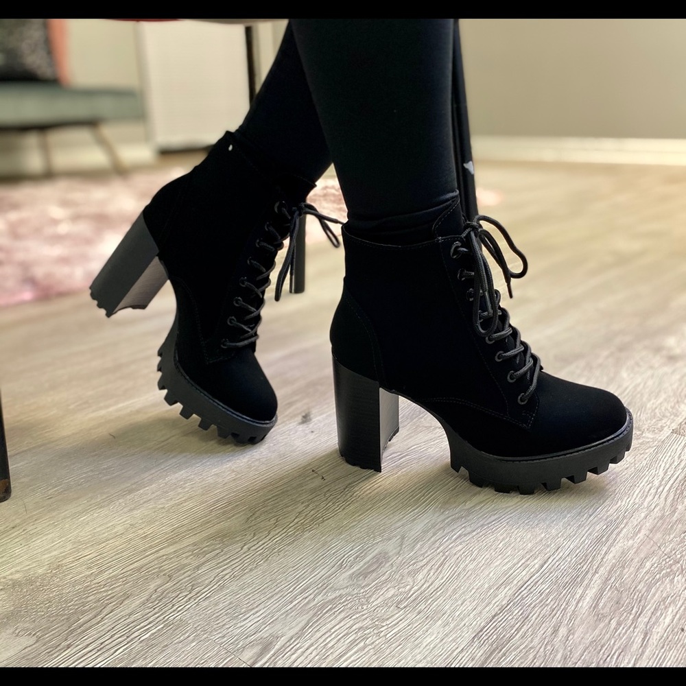 🧨NEW🧨 Carmen Bootie-2